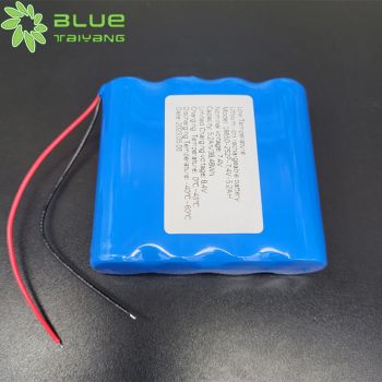 18650鋰離子低溫電池組 2s2p 7.4V 5200mAh 用于傘兵裝置 軍用導(dǎo)航儀 衛(wèi)星信號(hào)接收裝置